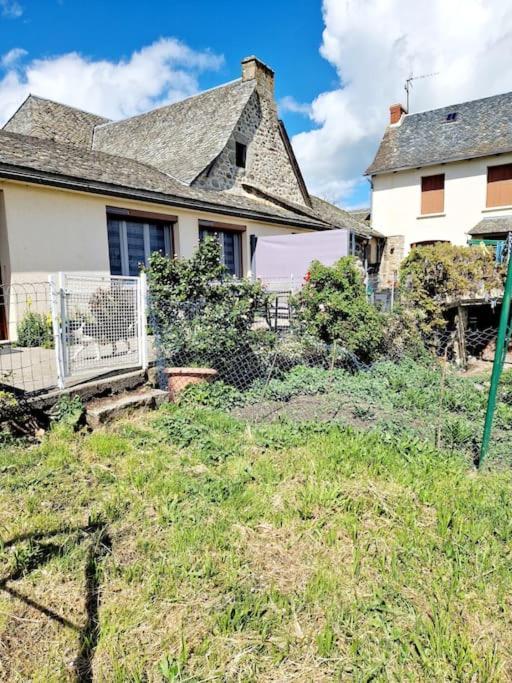Casa vacanze La Colline D'estaing, Maison 4 Pers Avec Terrasse *