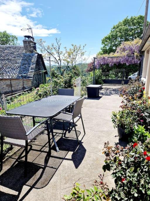 La Colline D'estaing, Maison 4 Pers Avec Terrasse * Estaing (Aveyron)